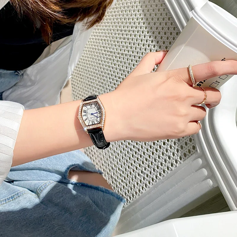 Luxury Brand Woman Watch High Quality Fashion Tonneau Ladies Fashion Quartz watches Leather Waterproof Watch for Women