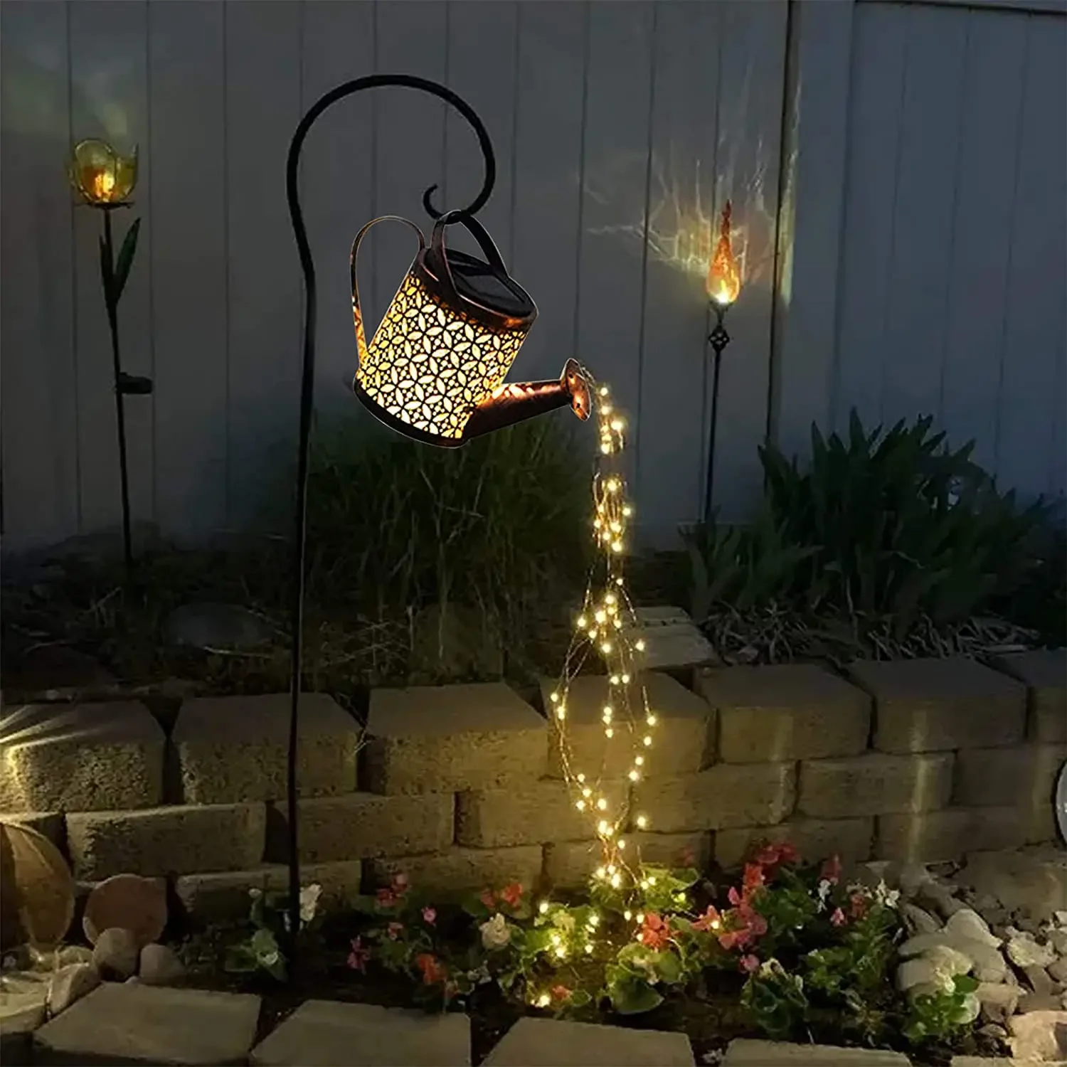 Solar Rega Pode Pendurar Luz, Chaleira Lanterna, Impermeável Jardim Decoração, Metal Retro Lâmpada, Mesa ao ar livre, Pátio Lawn Yard