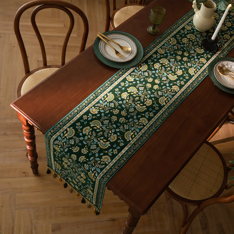 

American Retro Table Runner Color Woven Jacquard Branch Vine Flower Tassel Home Polyester Tablecloth Table Runner Bed End Runner
