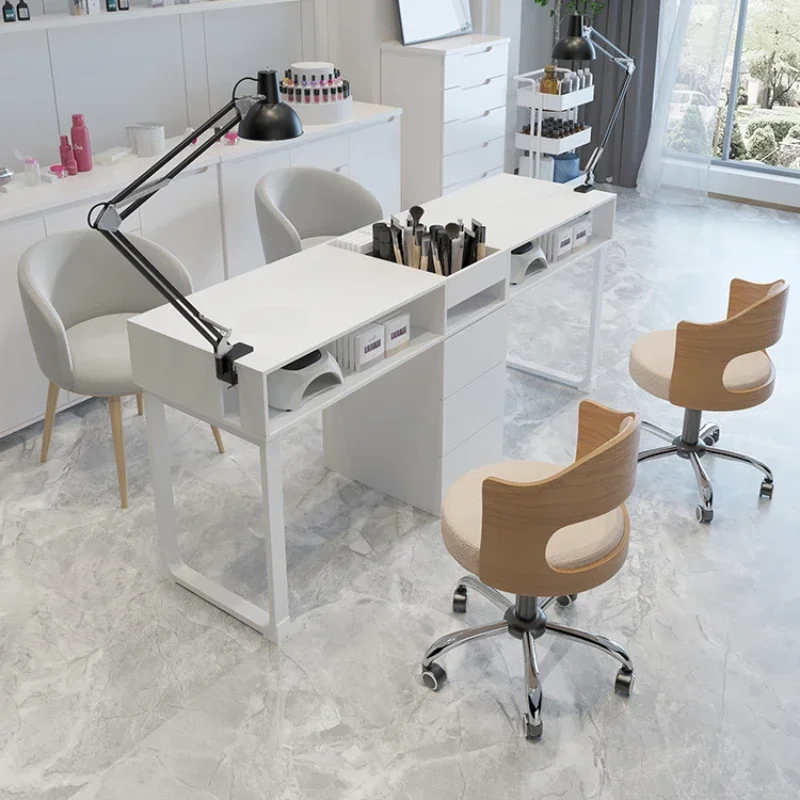 Cassetto in legno Tavoli per unghie moderni Trucco per manicure Tavoli per unghie bianchi professionali Soggiorno Biurko Do Mobili per salone di manicure
