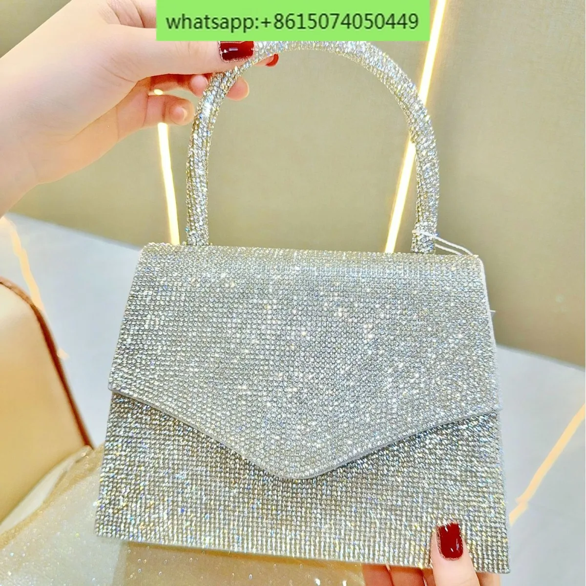 Full of diamonds, banquet chains, small square bags, dinner bags, rhinestone tote bags, crossbody bags