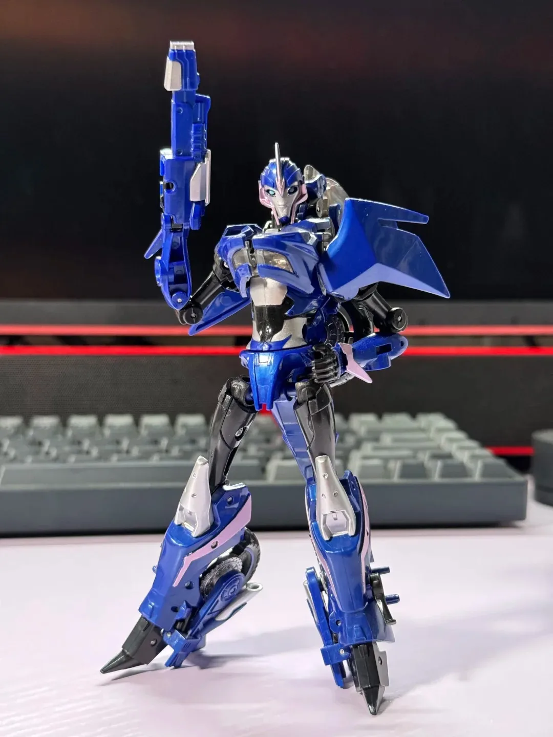 APC TFP Prime Transformable Mecha Figur Dreadwing Soundwave Cliffjumper Arcee, Wheeljack OP Sammler-Actionfigur Modell – Detail 5
