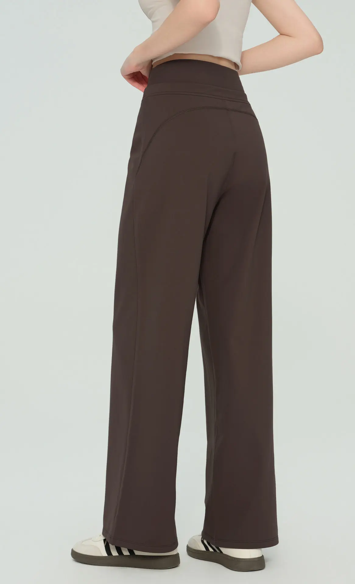 Lockere, gerade geschnittene Yogahose für Damen, hoch geschnittene Leggings, weite Beine, Sport- und Laufhose, Plus-Size, lässige Trainingsleggings für Pilates und Fitness. – Detail 5