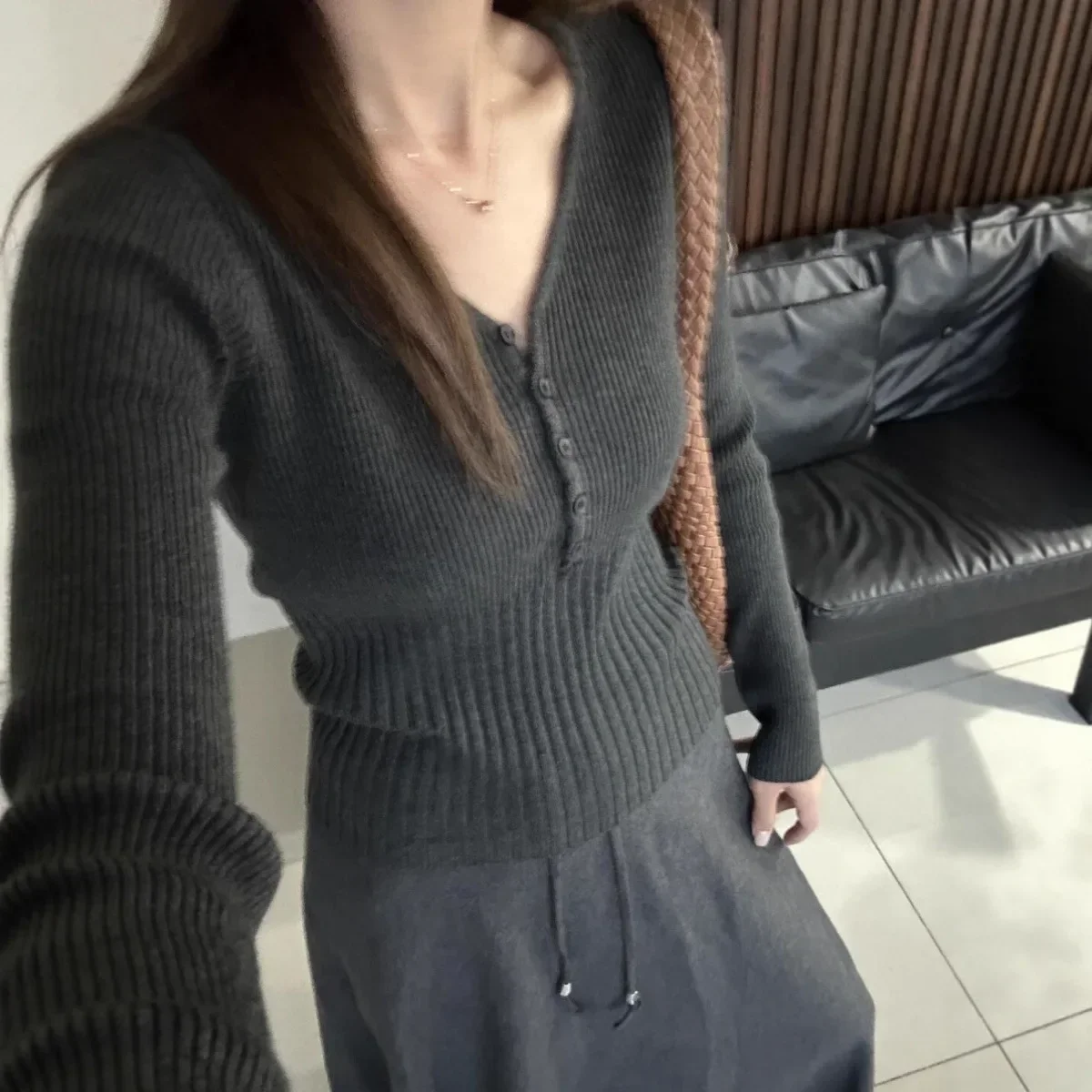 Women's Inner Wear Autumn Winter Thick Soft Waist-Cinching Slim Long Sleeve Top Korean Style V-Neck Knitted Base Shirt