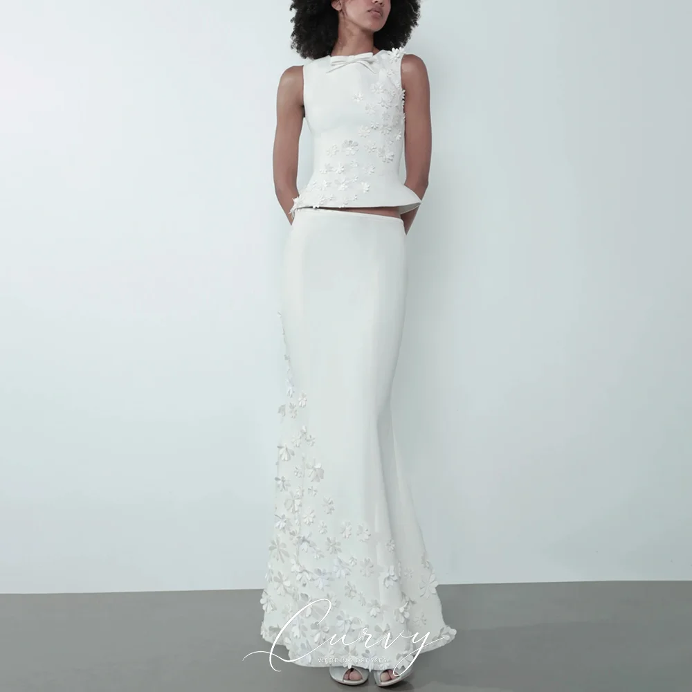 Curvy Modern  Two-Piece Sleeveless Wedding Dress Floral Applique Bow Detail Mermaid Skirt Customized Bridal Gown for Women 2026