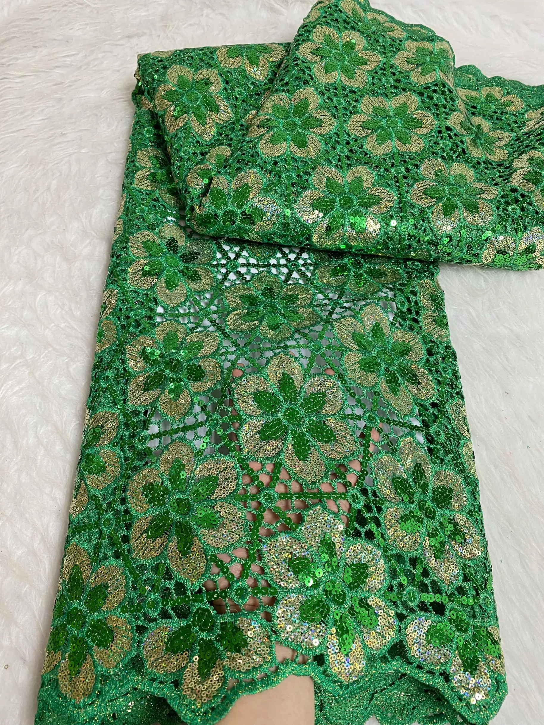 2024 High Quality African Guipure Cord Lace Fabric French Nigeria Lace Fabric for Luxury Wedding Dresses Material