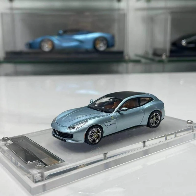 Maleta para Phantom Knight Prancing Horse GTC4 Lusso, modelo de coche de colección de aleación 1:64, adorno
