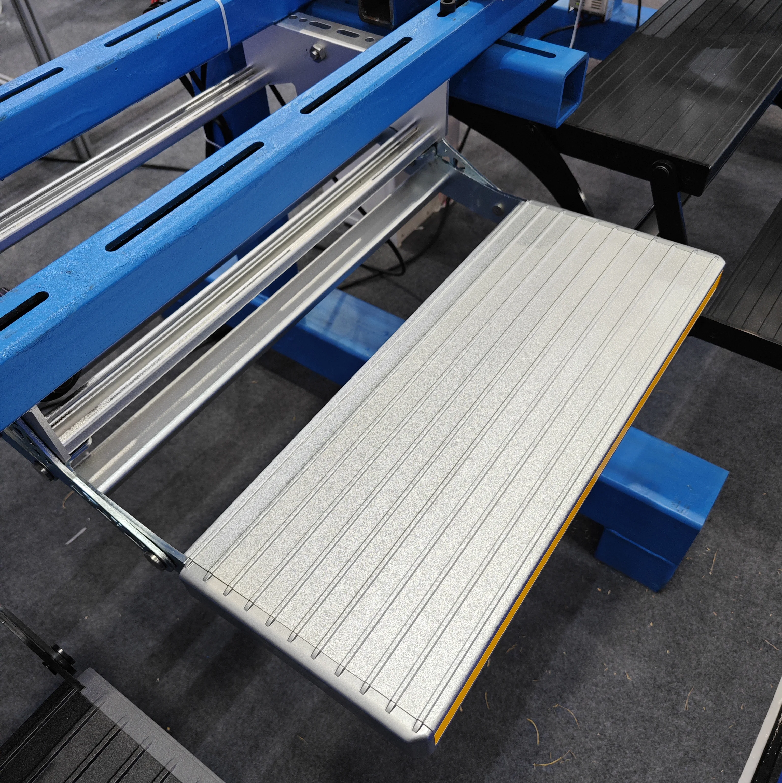 Electric Side Steps for RV & Camper Van Motorhome Interior Conversion Kits RV Accessories
