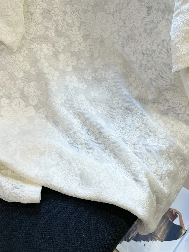 เสื้อยืดลายลูกไม้ปักลายเฉพาะตัวสำหรับผู้หญิง แฟชั่นฤดูร้อน ดีไซน์พิเศษ สวยงาม สไตล์เกาหลี ทรงหลวม