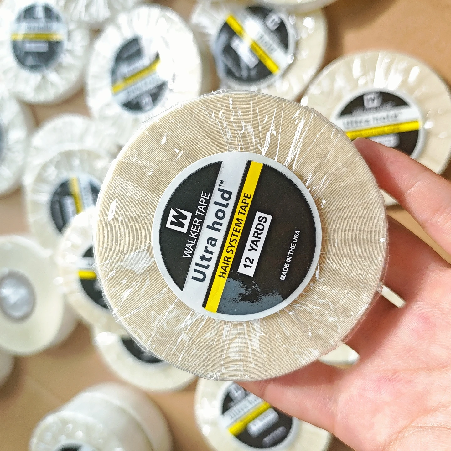 

Lace Front Wig Tape Glue Adhesive Strong Hold Glue Strips Waterproof Adhesive For Hair Extensions 12Yards1.0cm Replaceable Tape