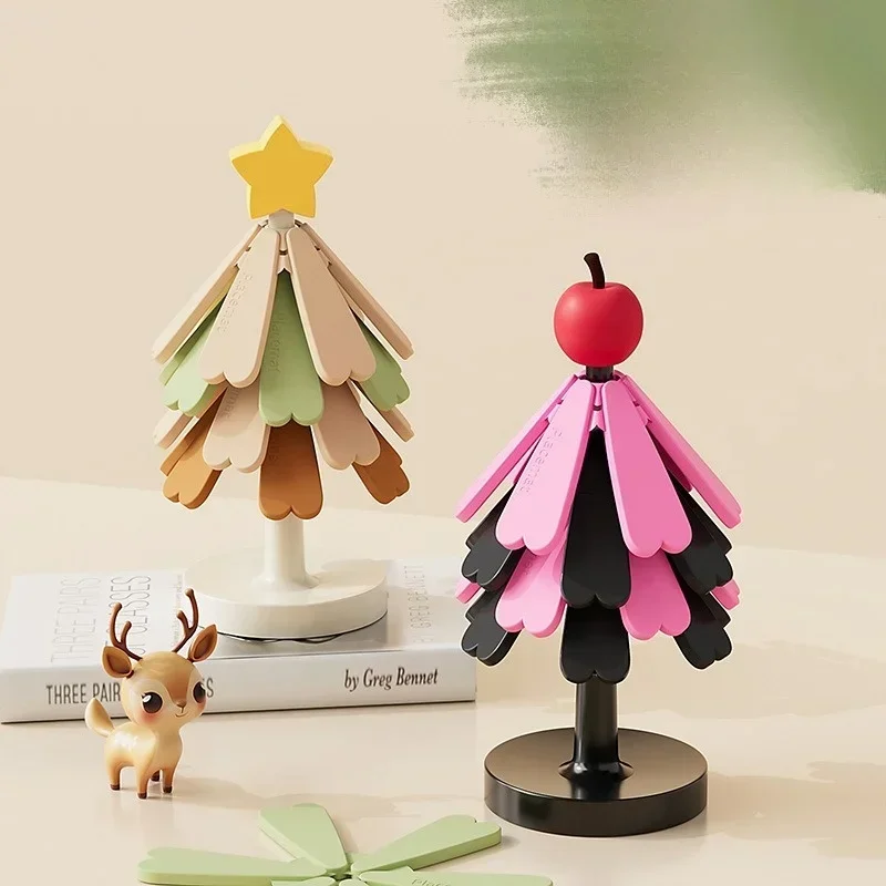 Hot Four Layer Christmas Tree Silicone Insulation Mat, One Tree Creative Coaster, Heat-resistant Foldable Placemat, Home Pot Mat