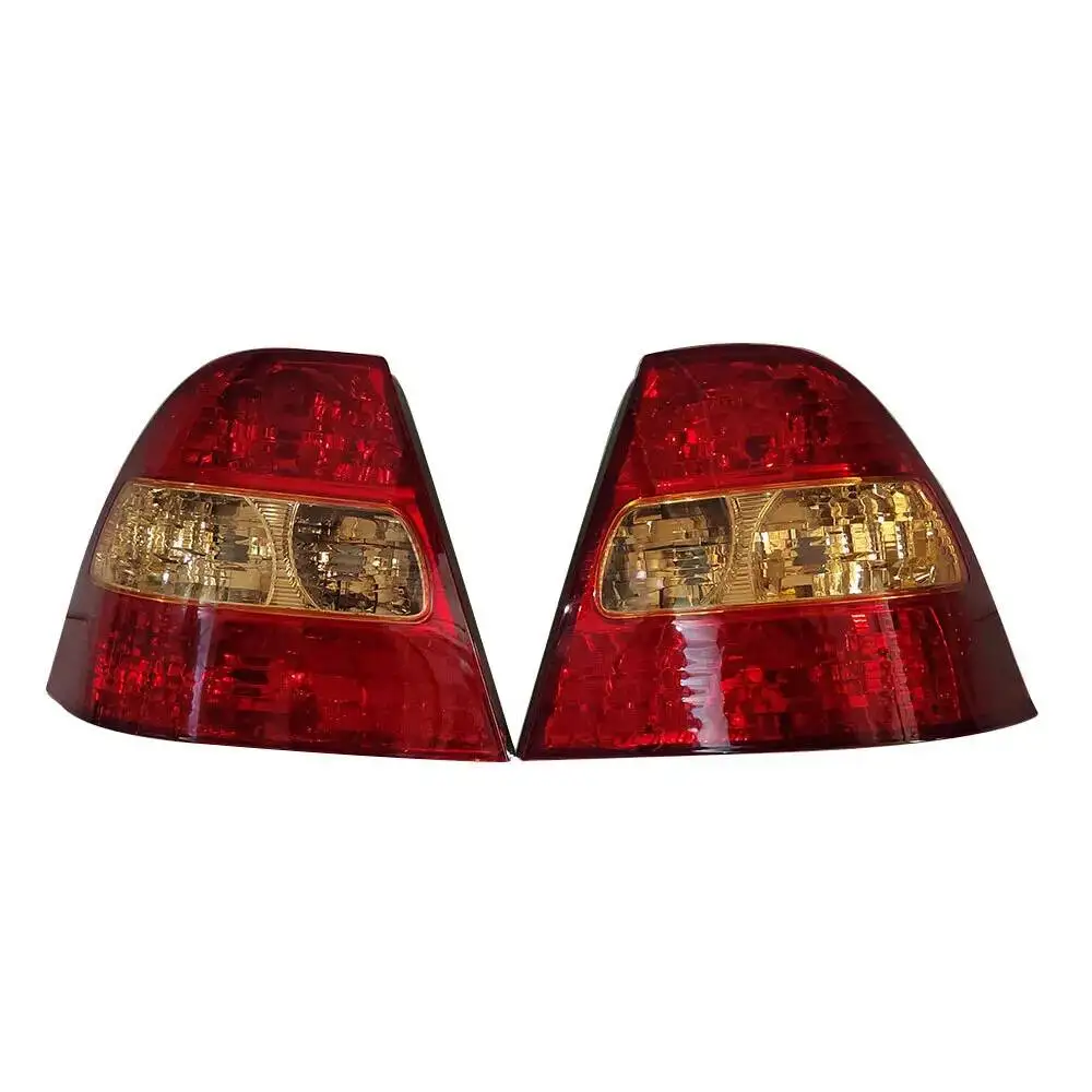 1 Pair Car Brake Lights For Corolla E120 2000-04 Corolla Fielder NZE120 Automobile Taillights Turn Signals 815611E220 815511E260