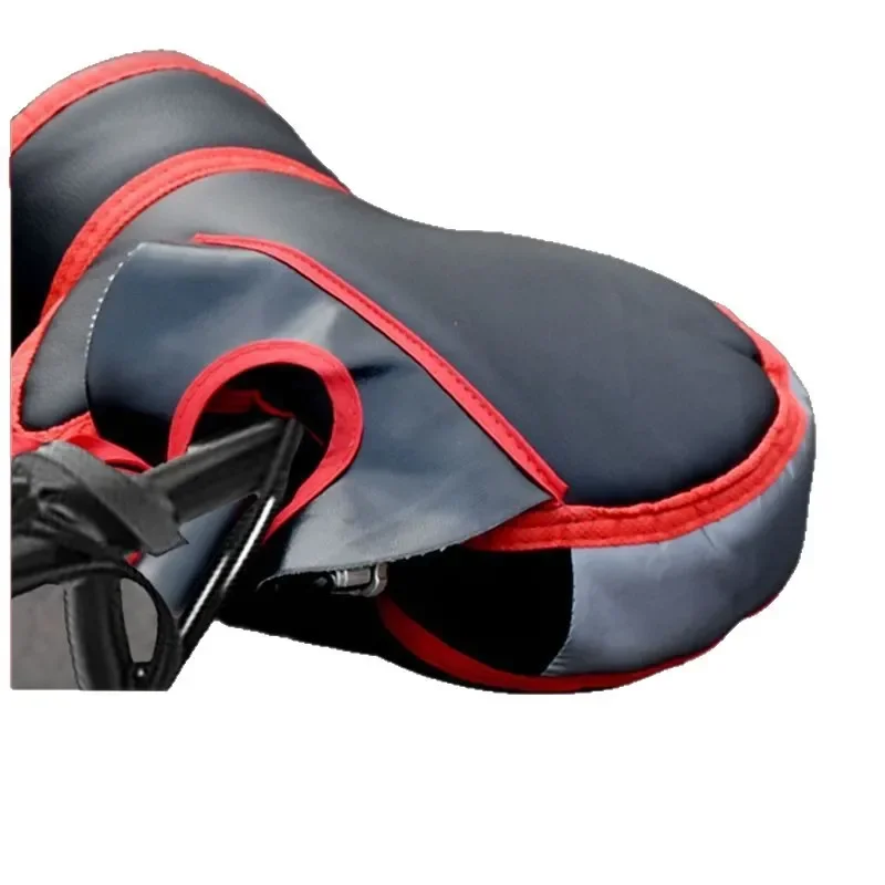 Folding electric bicycle rider compact, handlebar cover, excellent handguard material, windproof and warm gloves