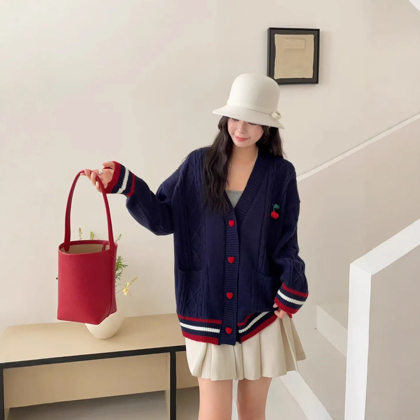 Liebe Taste Pullover Jacke frauen Herbst und Winter Neue Stil Faul Stil Lose 2025, Gestrickte Pullover Strickjacke Frauen