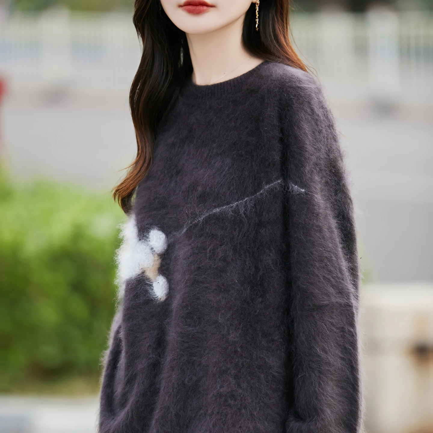 Sweter damski ze 100% czystej wełny na jesień i zimę, luźny, dzianinowy top z haftem złotej rybki i wzorem żakardowym, swobodne pulowery.