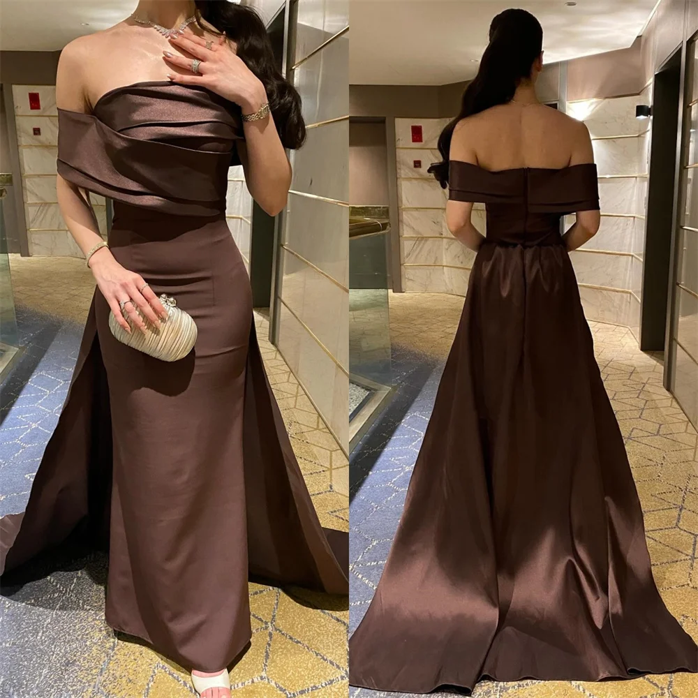 ชุดเดรสยาวแบบเรียบง่ายแบบเป็นทางการแบบจีบตรงแบบเปิดไหล่ ชุดเดรสสำหรับโอกาสพิเศษ คุณภาพสูงที่ประณีต