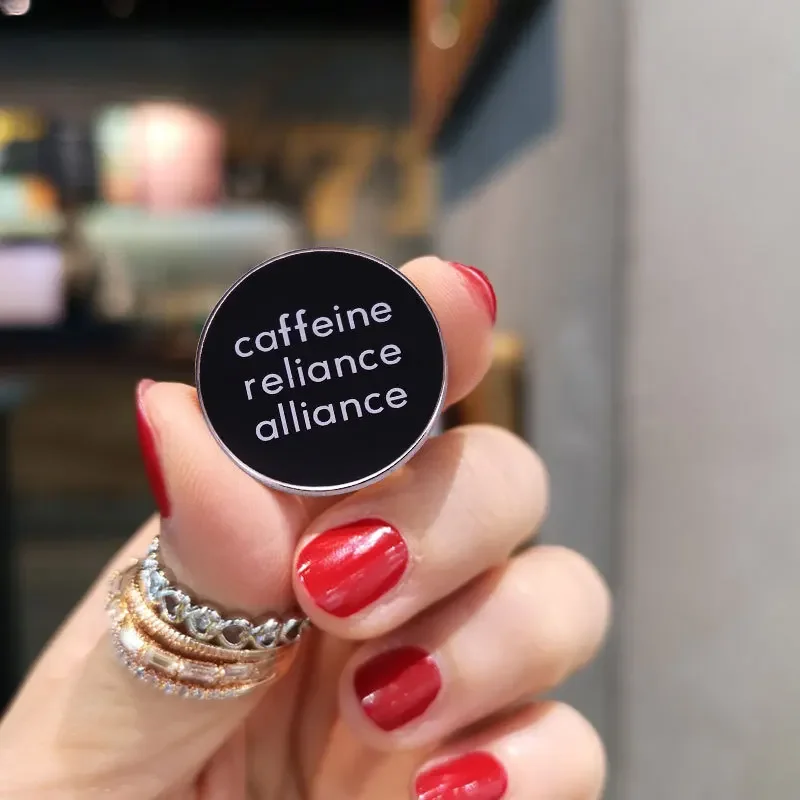 مخصص صور دبابيس سبيكة دبوس صور شخصية شارة Diy بها بنفسك الشخصية الحيوانات الأليفة عطلة هدية ظهره التلبيب زر بروش بالجملة