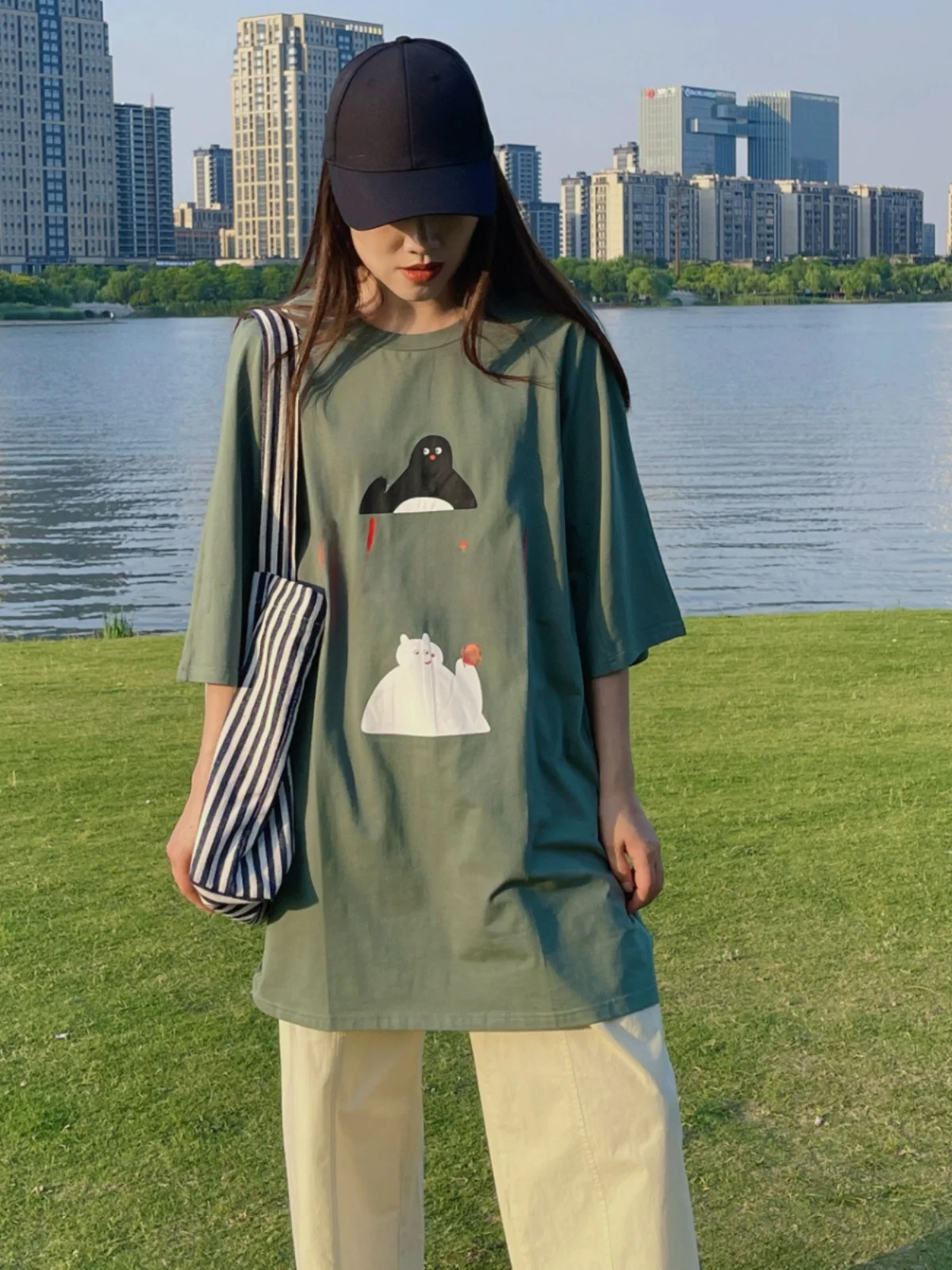 

Loose Knitted Casual Women's T-irt Summer New Sle White Enhancing Mid-Length Cotton Blend round Ne ort Sve Top