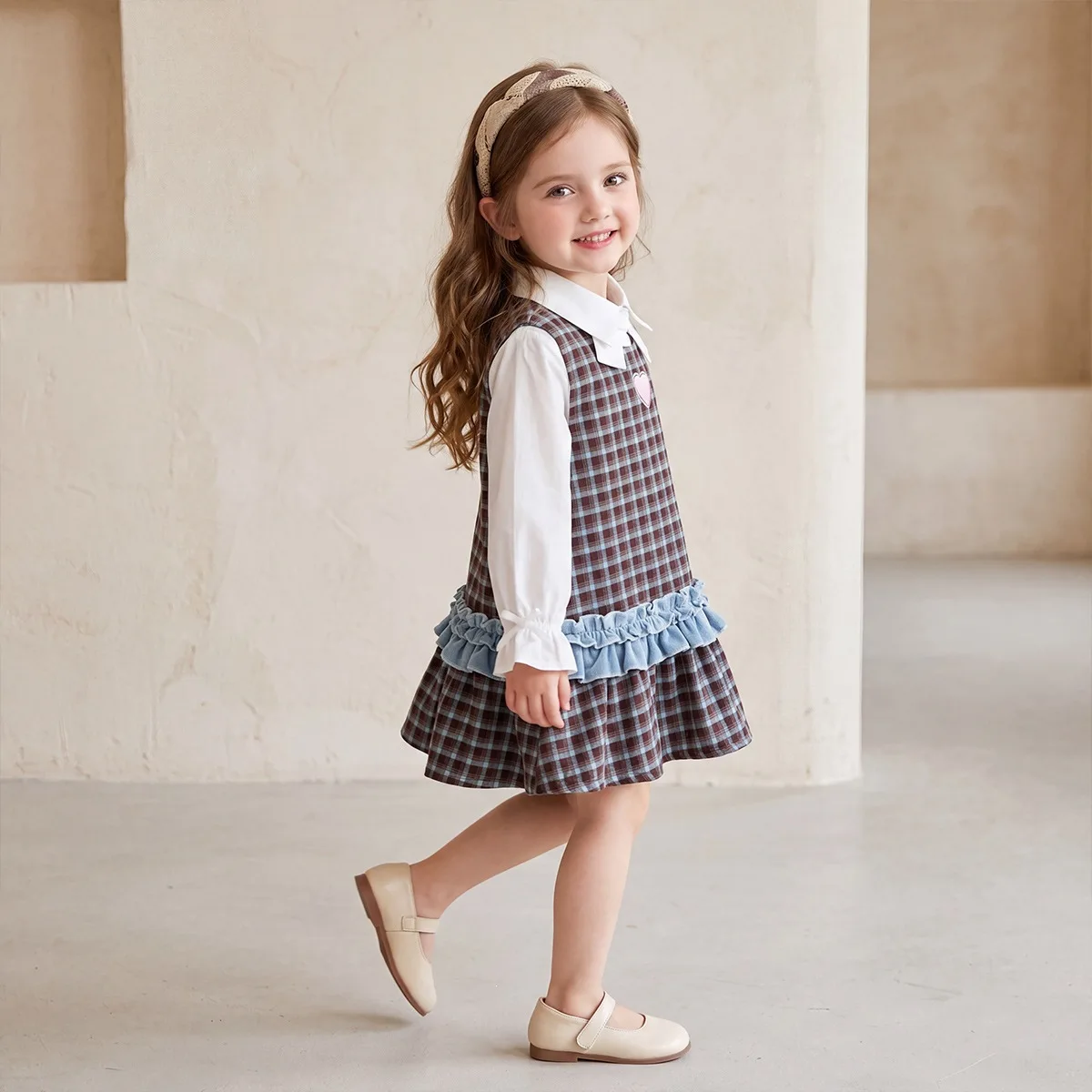 Girls Fashion Retro Sets 2026 Spring Autumn New Girl Baby Hreat Embroidered Vest Skirt Shirt two Price Sets