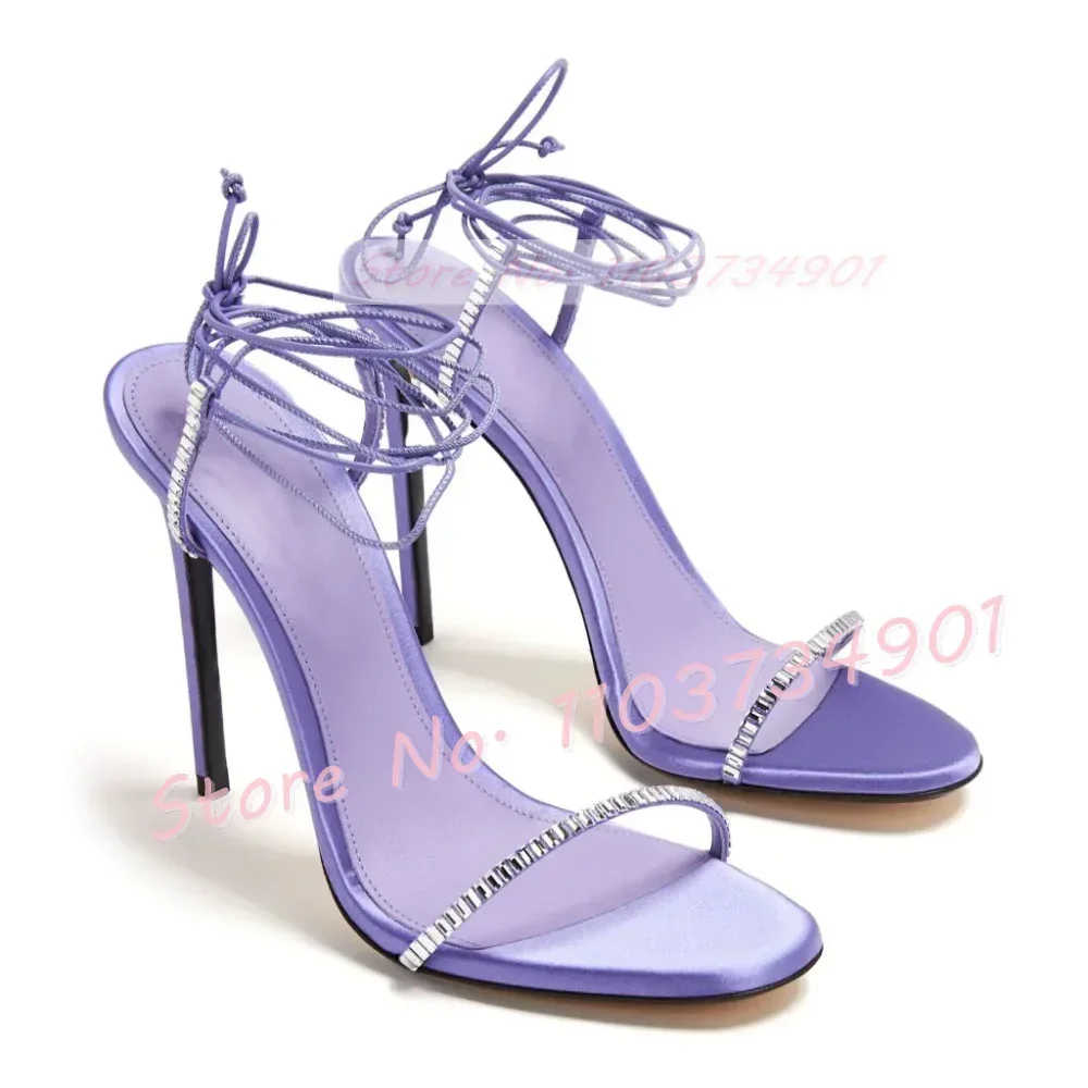 Sandalias moradas de satén con correa cruzada para mujer, zapatos de tacón alto de aguja con cordones en el dedo del pie, gemas de moda, sandalias elegantes sexys