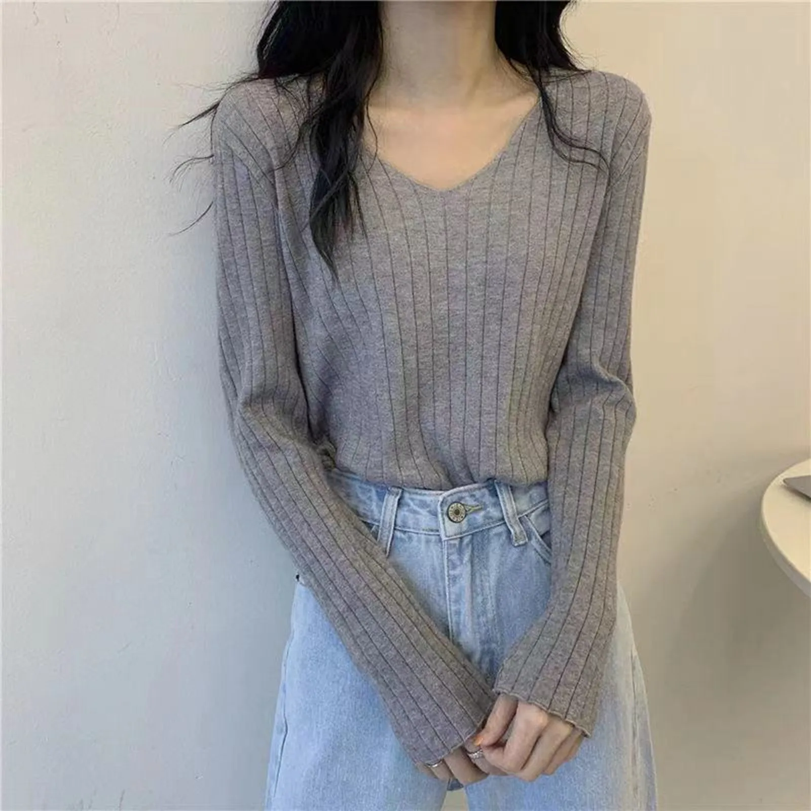 Women Autumn Comfort Casual Pullover New V-neck Inside-out Long-sleeved Knit Jumper Women Solid Colour Slim Fit Commuter Sweater