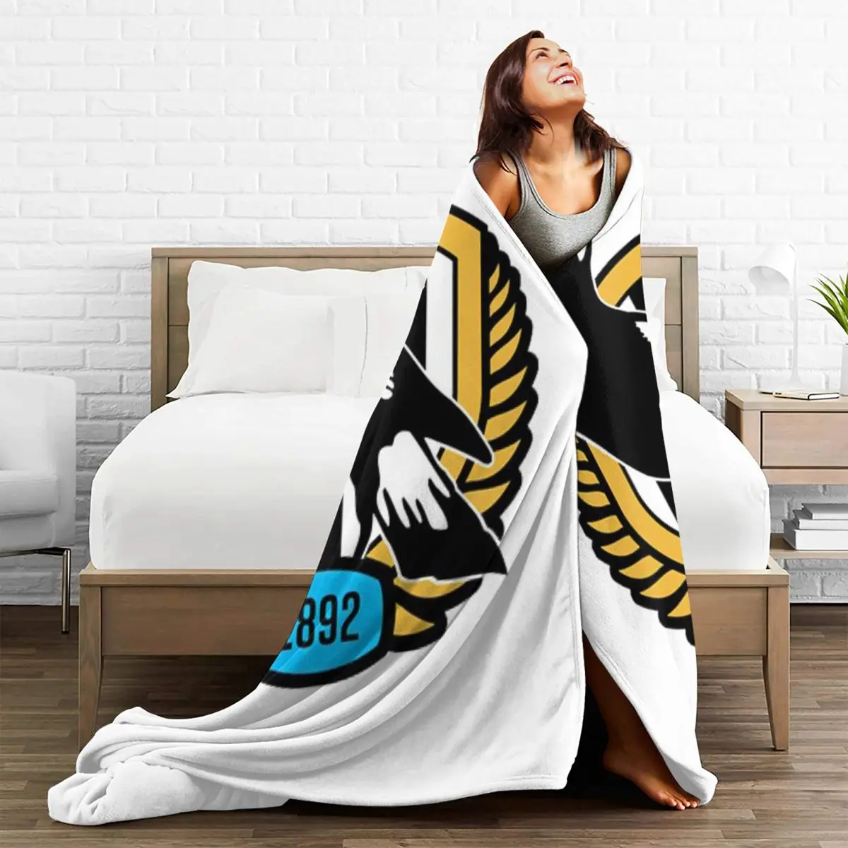 نيوكاسل يونايتد شعار البديل بطانية لينة الدافئة الفانيلا رمي بطانية أفخم للسرير غرفة المعيشة نزهة السفر المنزل الأريكة #2