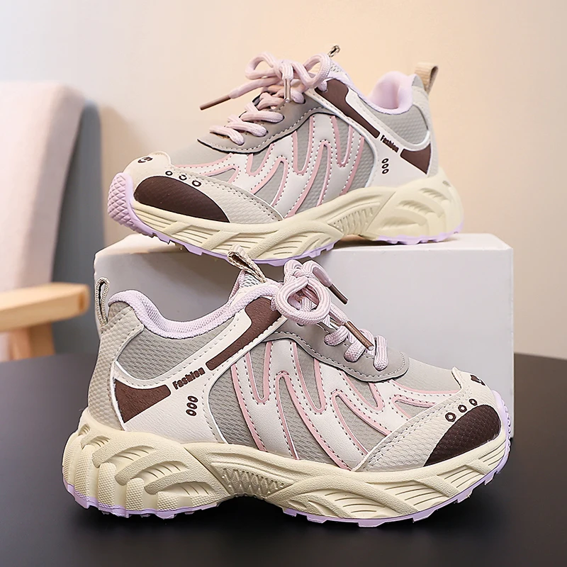 

2026, осенние новые детские кроссовки, дышащие сетчатые кроссовки для мальчиков и девочек, детская повседневная обувь на толстой мягкой подошве, красивая нескользящая обувь