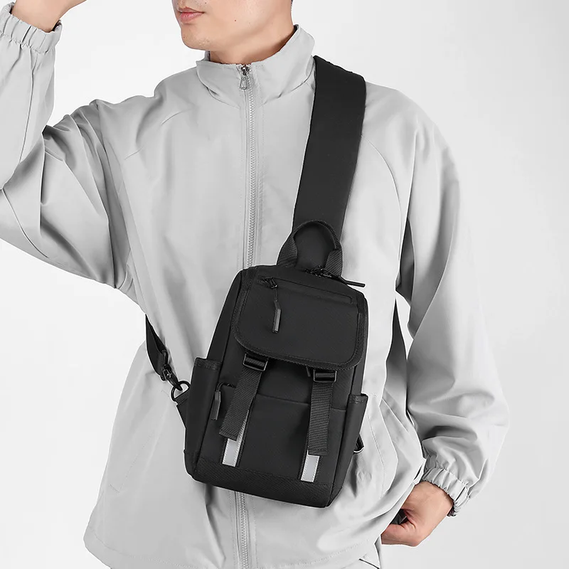 أزياء الرجال حقيبة صدر للرجال العصرية Crossbody دراجة نارية على ظهره متعددة الوظائف الكتف حقيبة كروسبودي للماء حقيبة رجالية