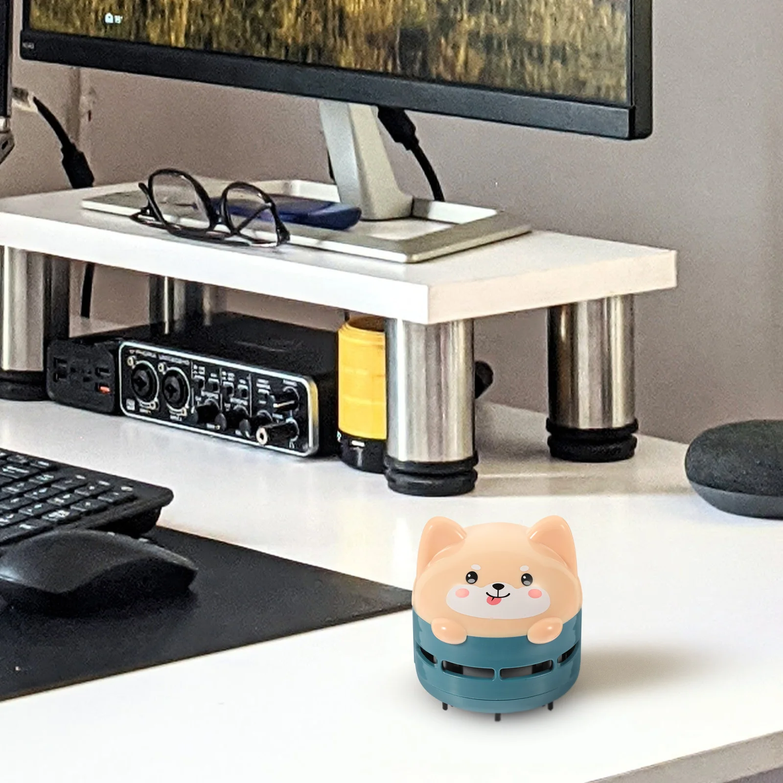 

1 pc Mini Vacuum Cleaner Compact Cartoon Design For Desk Keyboard Car Home Office Portable Dust Collector Usb Tabletop Cleaner