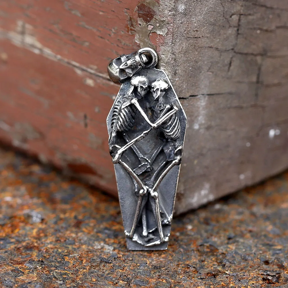 Neue Mode 316l Edelstahl Dämon Doppels chädel Anhänger für Männer Punk Biker einzigartigen Schmuck für Männer Geschenk versand kostenfrei