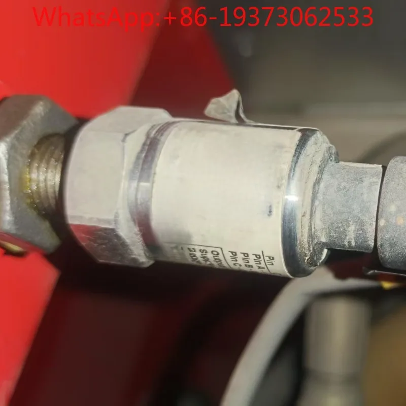 Liquid Level Transmitter XE-WLPT4A-S04 Water Level, Water Tank Sensor 0-5psi 0.5-4