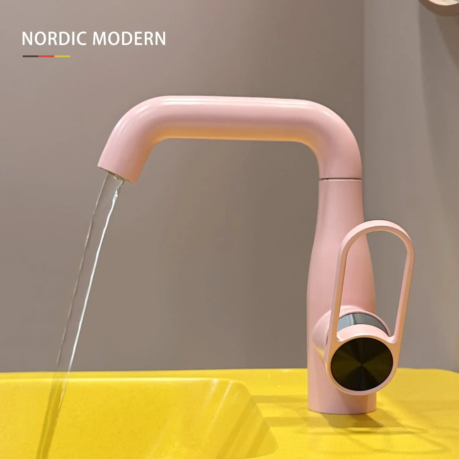 Pink Solid Brass Basin Faucet Pull-Out Spout Wash Basin Bathroom Hot & Cold Dopamine-Style Sink