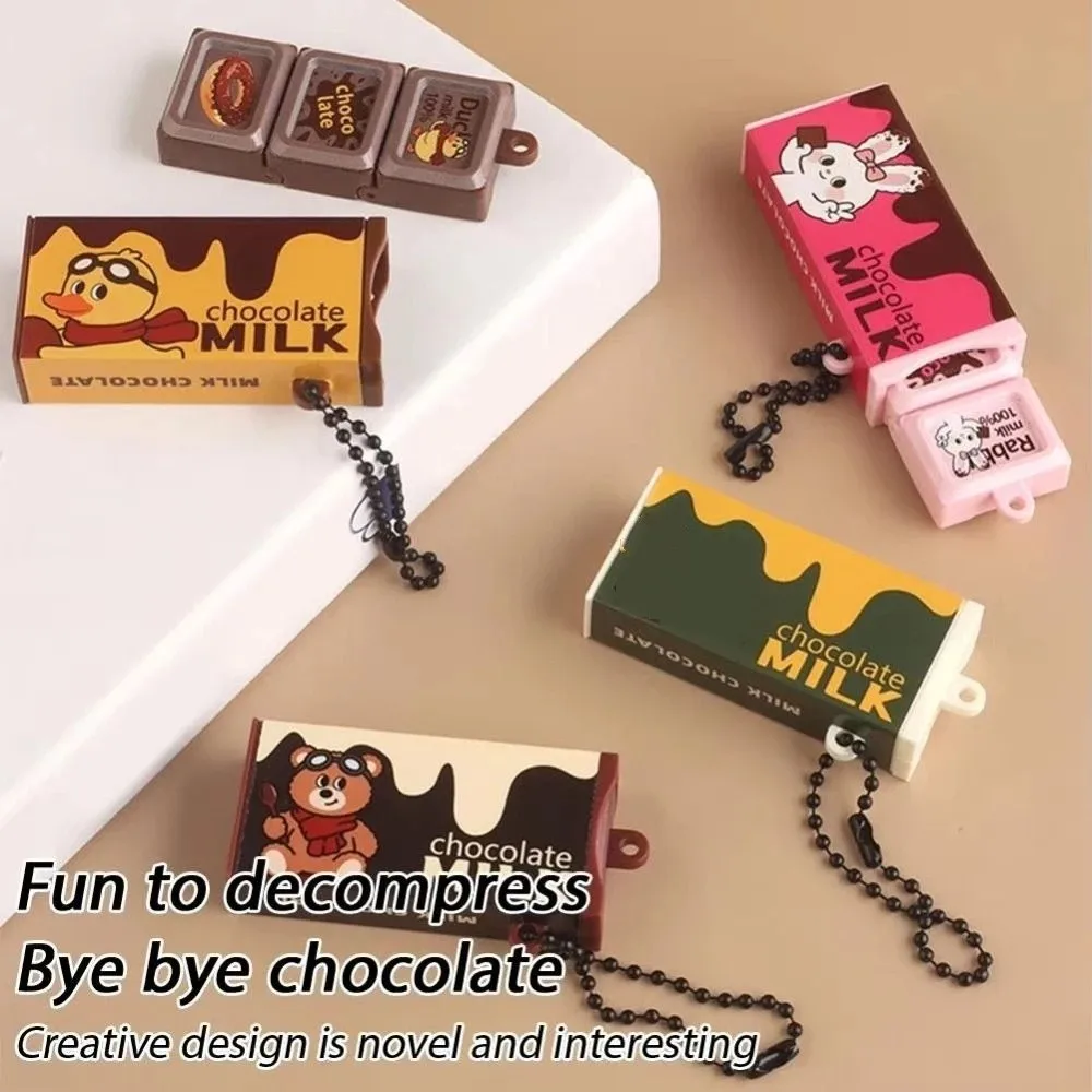 Portable Fidget Keychain Bendable Cartoon Patterns Chocolate Keychain Breaking Design Reusable Bendable Keychain Gifts