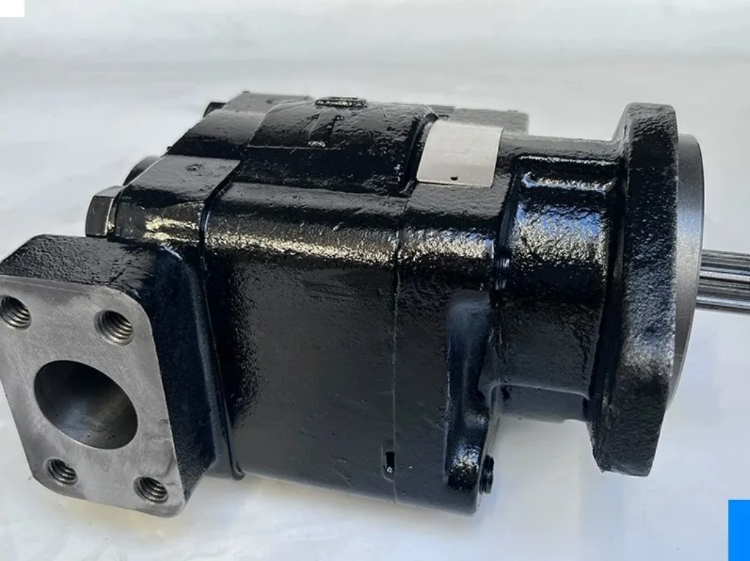PGP315 PGP330 PGP350 PGP365 Gear Oil Pump / Gear Pump / Hydraulic Pump