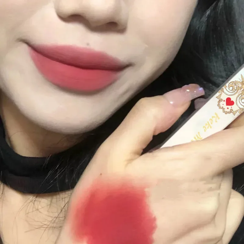 Brillo de labios mate de circo de dibujos animados, lápiz labial a prueba de agua, brillo de labios hidratante de belleza, duradero, fácil de colorear, maquillaje bonito para mujeres