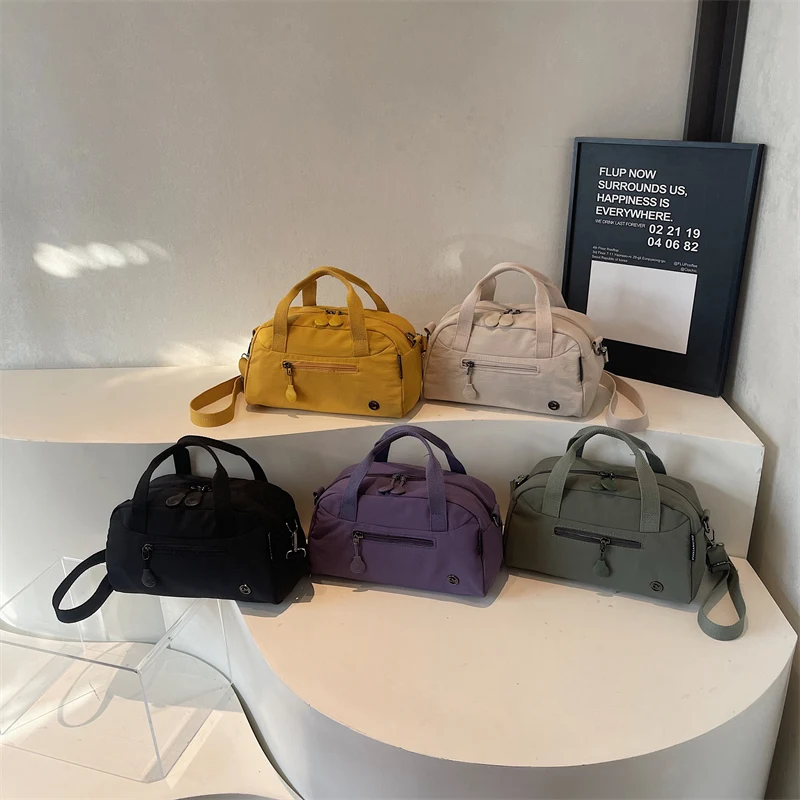 2026 جديد حار عصري تصميم أنيق حقائب سفر رائعة جودة عالية سعة كبيرة حقائب كتف عادية متعددة الاستخدامات للنساء