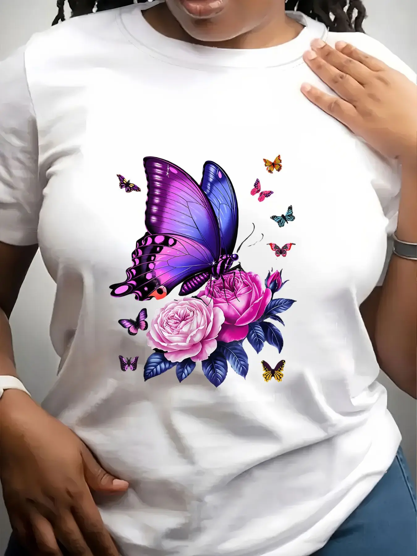 Women's Trendy Crew Neck T-Shirt Purple Butterfly on Pink Roses Suitable for Casual Sportswear
