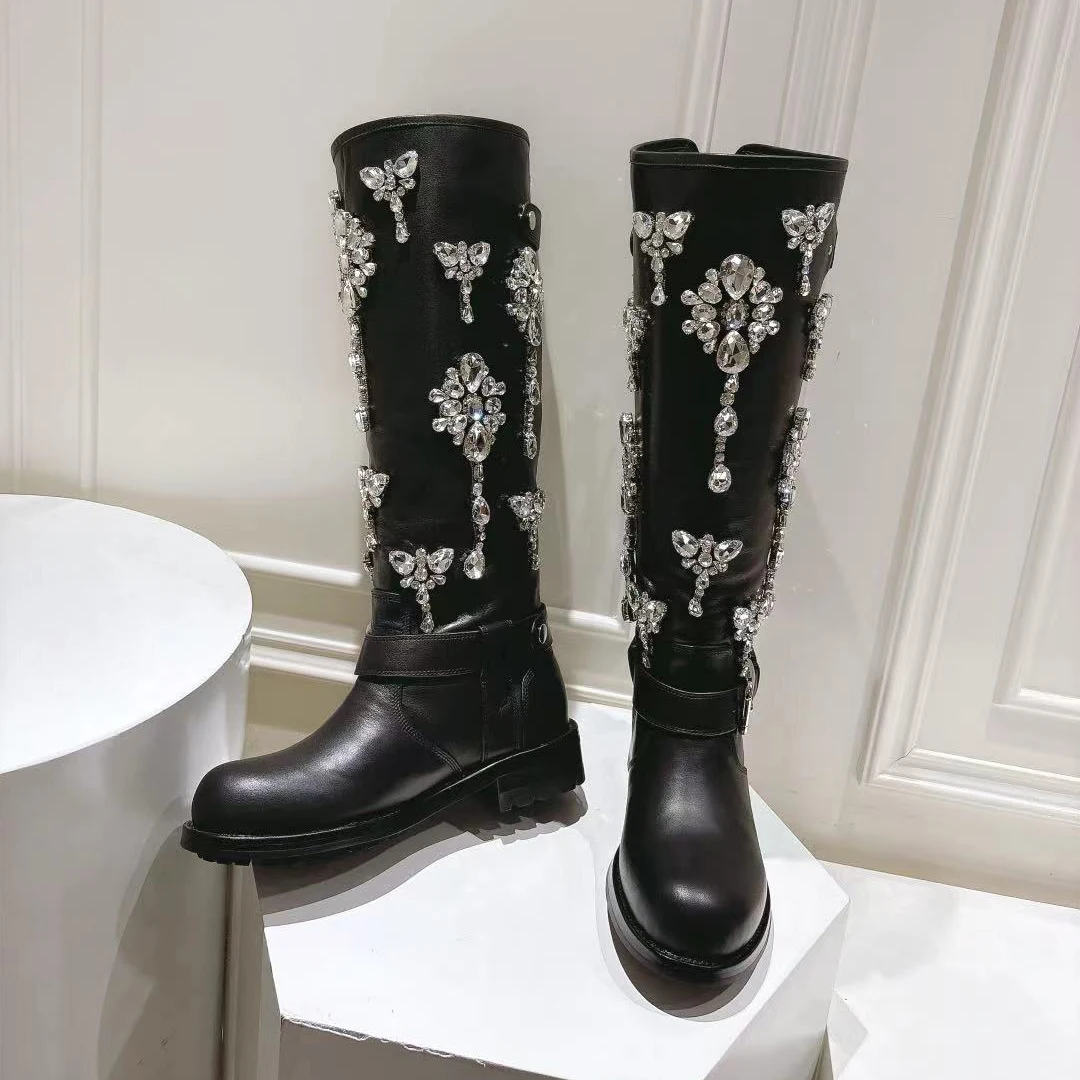 

Лидер продаж, модные стильные длинные женские сапоги с круглым носком, сапоги до колена для женщин, роскошный дизайн, хрустальные украшения, блестящие блестящие
