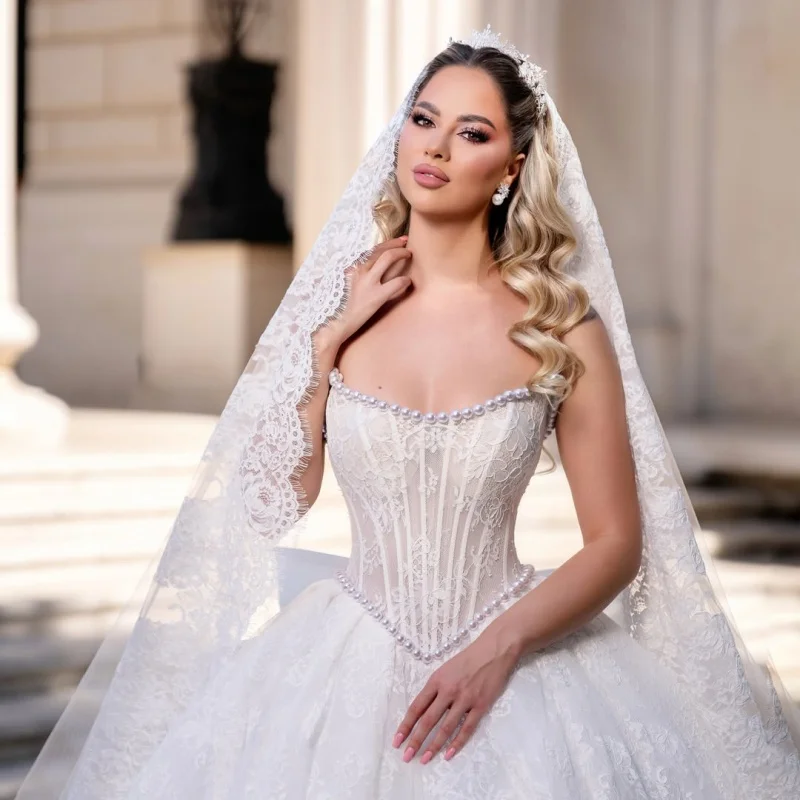 White Appliques Flower Lace Wedding Dresses of Off-Shoulder Decal A-Line Pearl Decal off-shoulder Bridal Gowns Made Customized