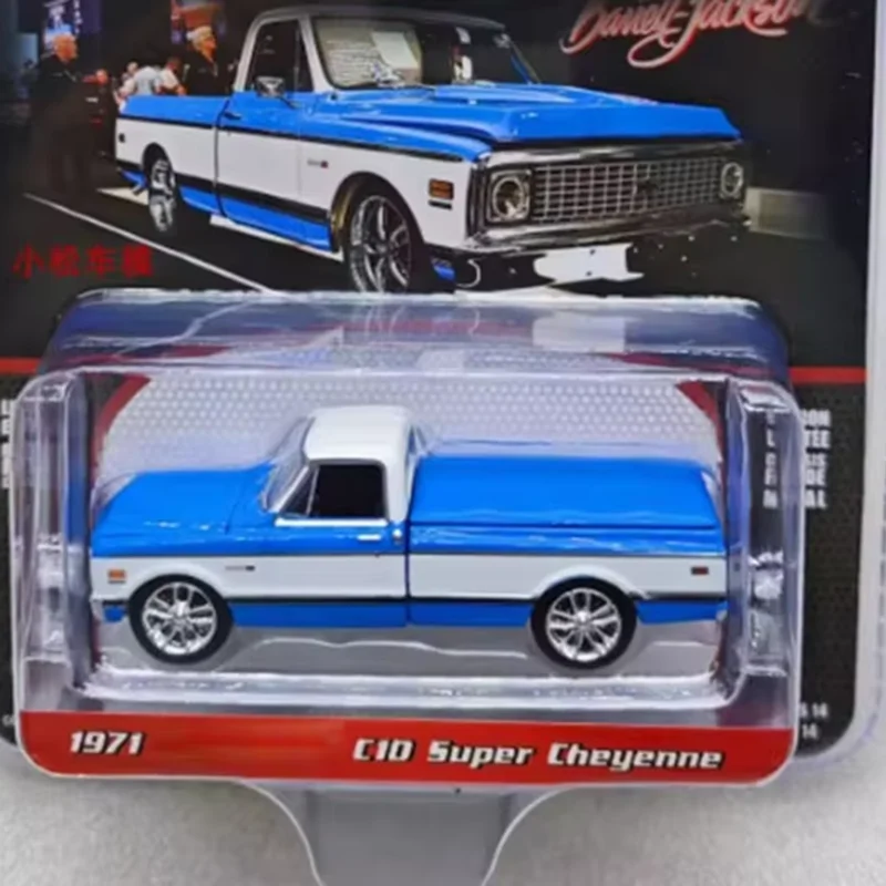 GreenLight 1/64 Scale 1971 C10 Super Cheyenne Pickup Truck Blue Alloy Car Model Collection Display Toy Gifts Souvenirs