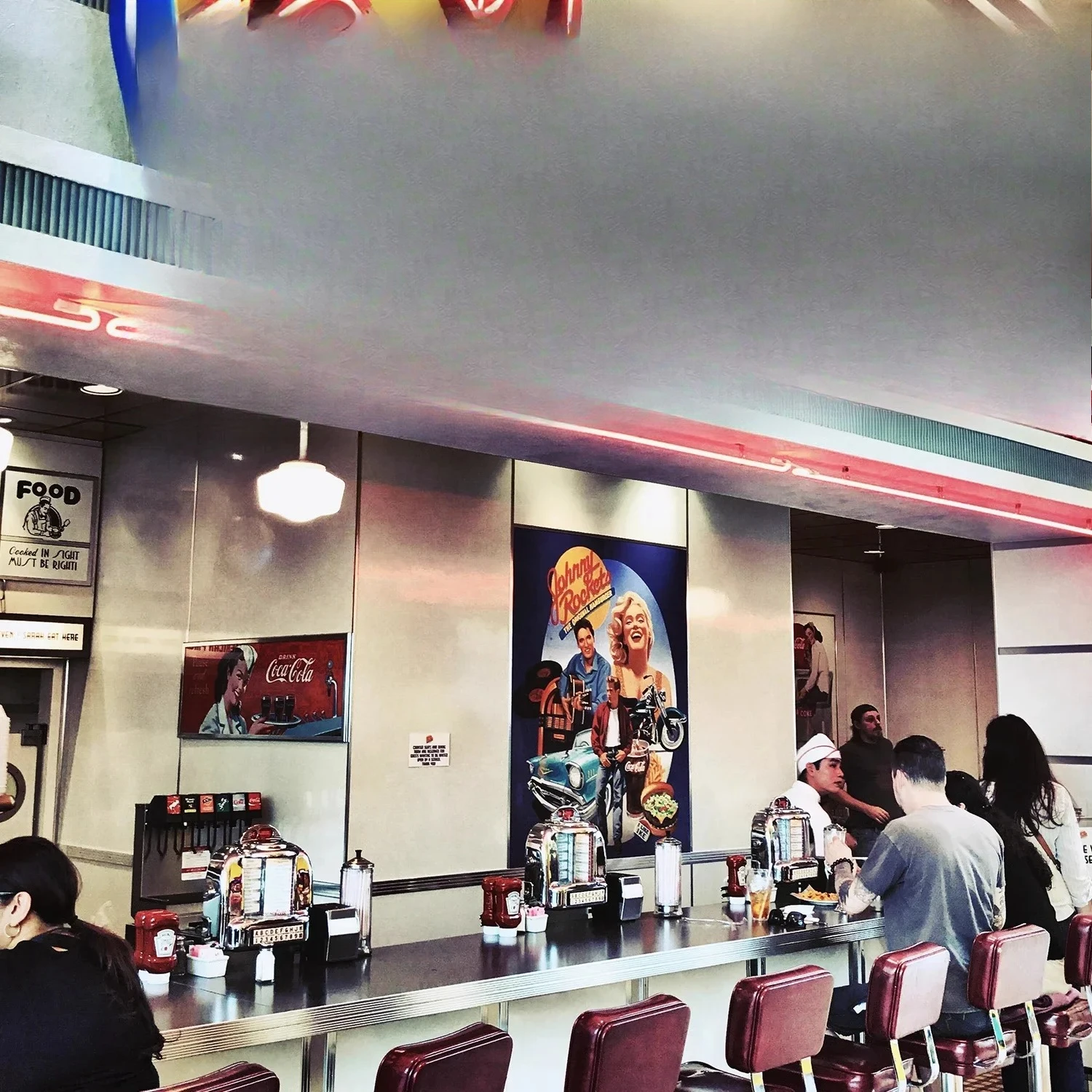 Retro zilveren eettafel jukebox luidspreker Amerikaanse jukebox wallbox bluetooth-luidspreker