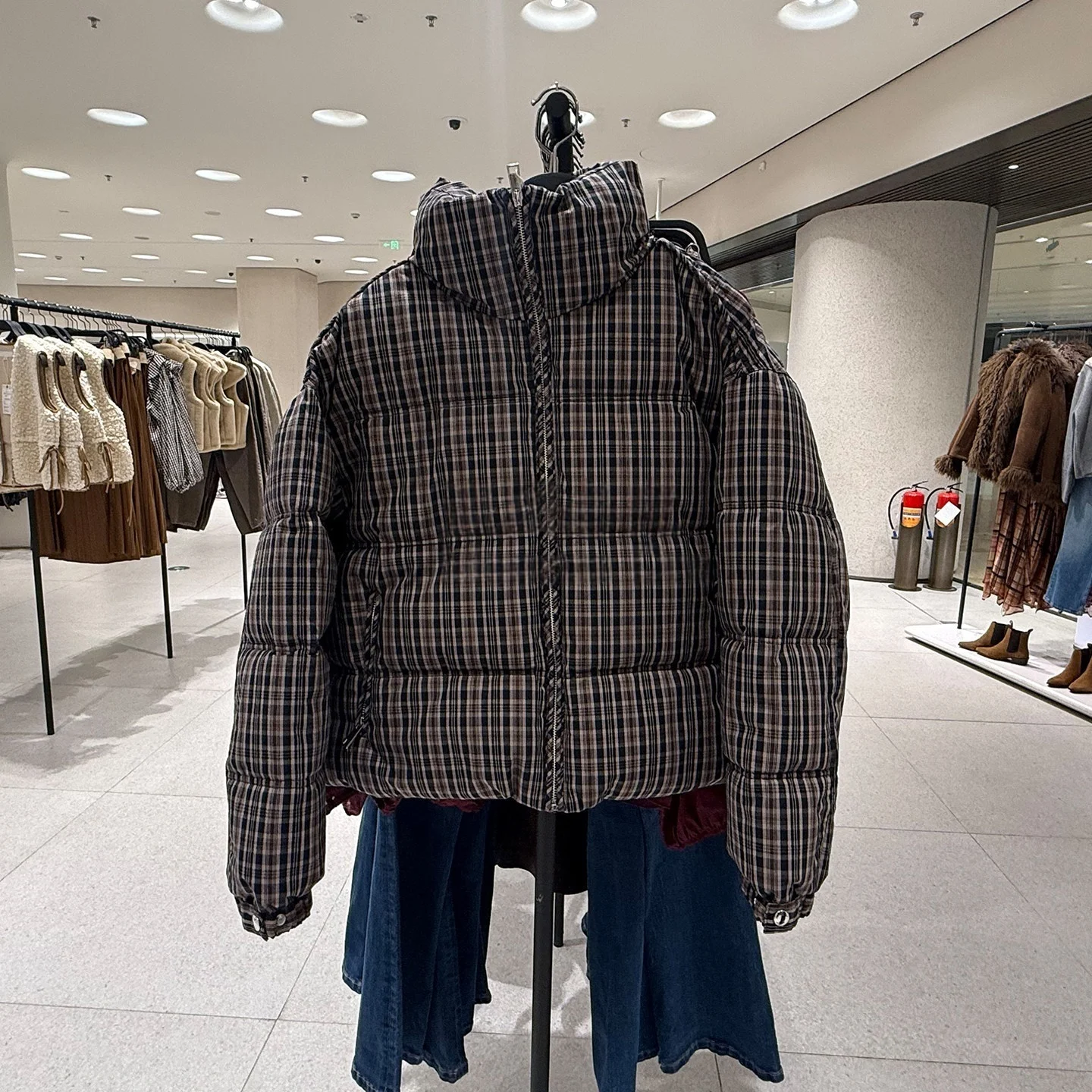 

2026 New Women's Fashion Versatile Minimalist Zipper style Long sleeved Stand up Collar Checkered Cotton Jacket Jacket