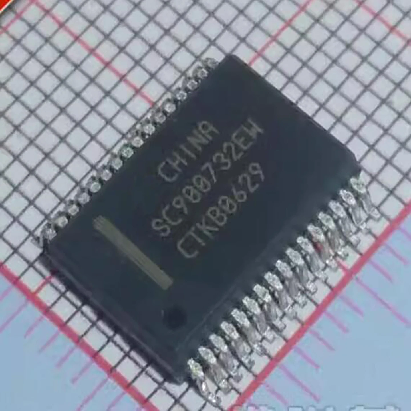 1PCS SC900732EW SC900739EK SSOP-32 Circuit intégré (CI) de freinage à court-circuit