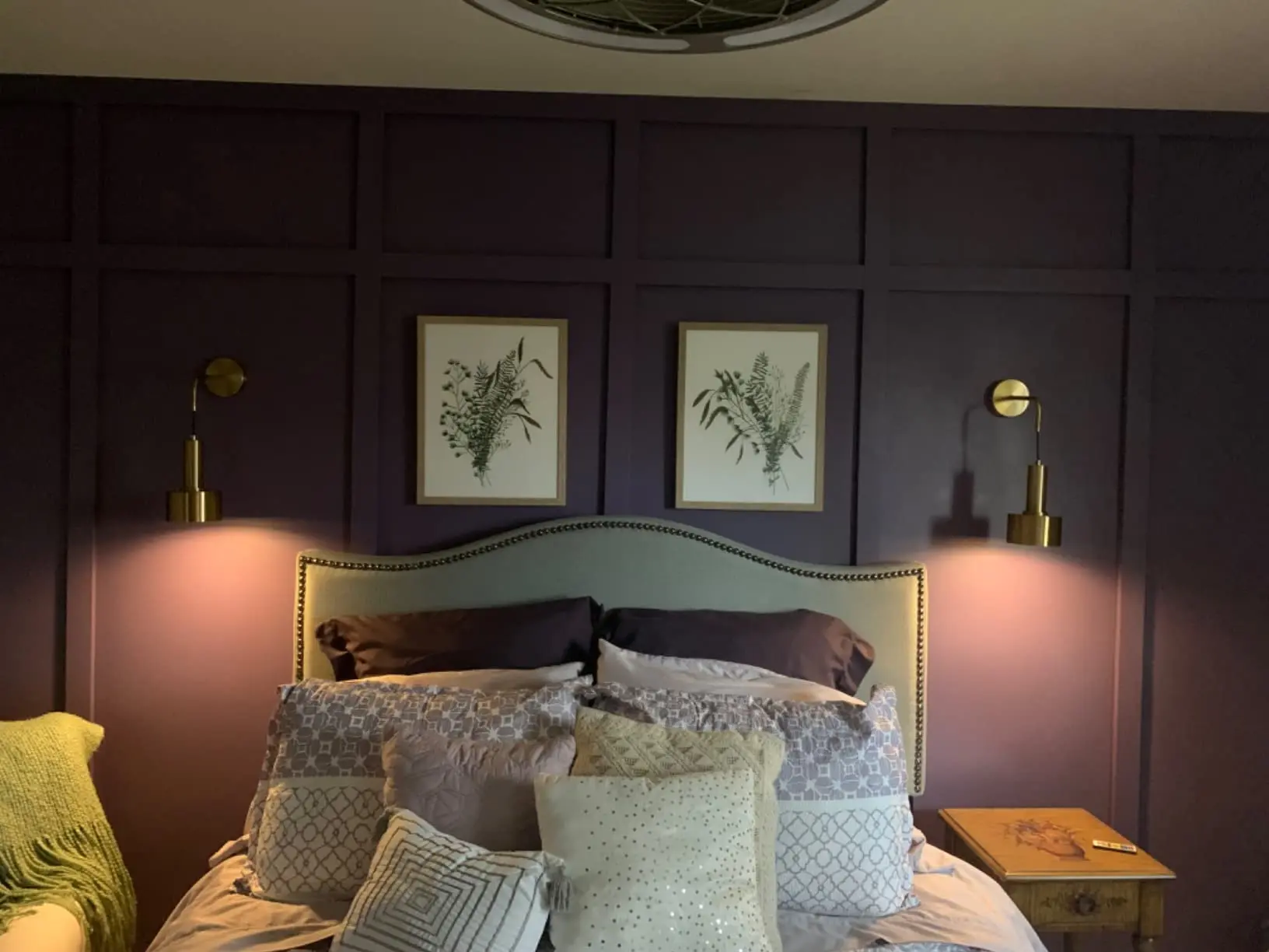 Modern Adjustable Bedside Lamp Wall Lamp Black Gold Luxury Nordic Up Down Reading Light Wall Light Sconce for Aisle Indoor E27