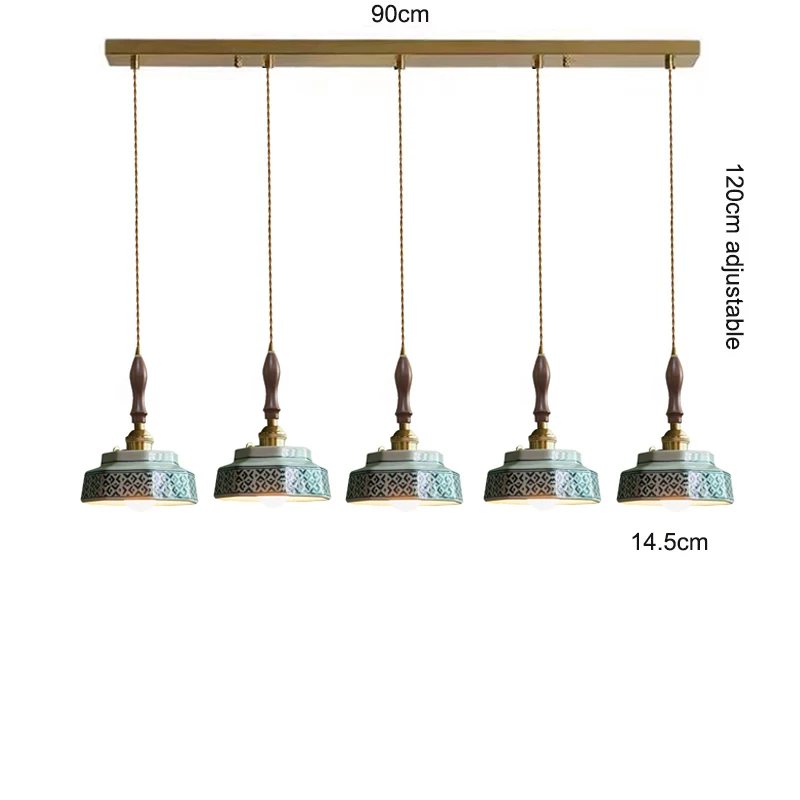 Moderne lampen voor de inrichting van uw huis: ringvormige hanglampen, kroonluchters voor de woonkamer, hanglampen voor de eetkamer, keukeneilandverlichting en binnenverlichting.