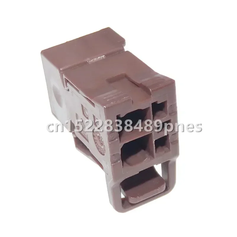 4 Pole 15076310 6901830-04 Composite Socket Automobile Unseales Plastic Housing Wiring Harness Connector 30236652 30235952