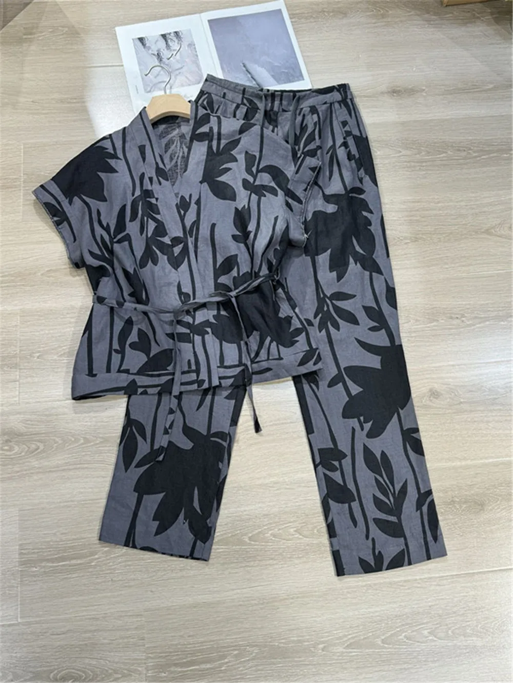 24 High Quality Beaded Printed Linen Short-Sleeved Top+ Drawstring High Waisted Pants Casual Set