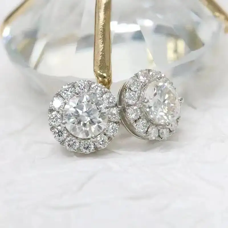 

Luxury Moissanite Stud Earrings White D Color 8mm 2ct Round Moissanite Diamond Sterling Silver925 Halo Ear Studs