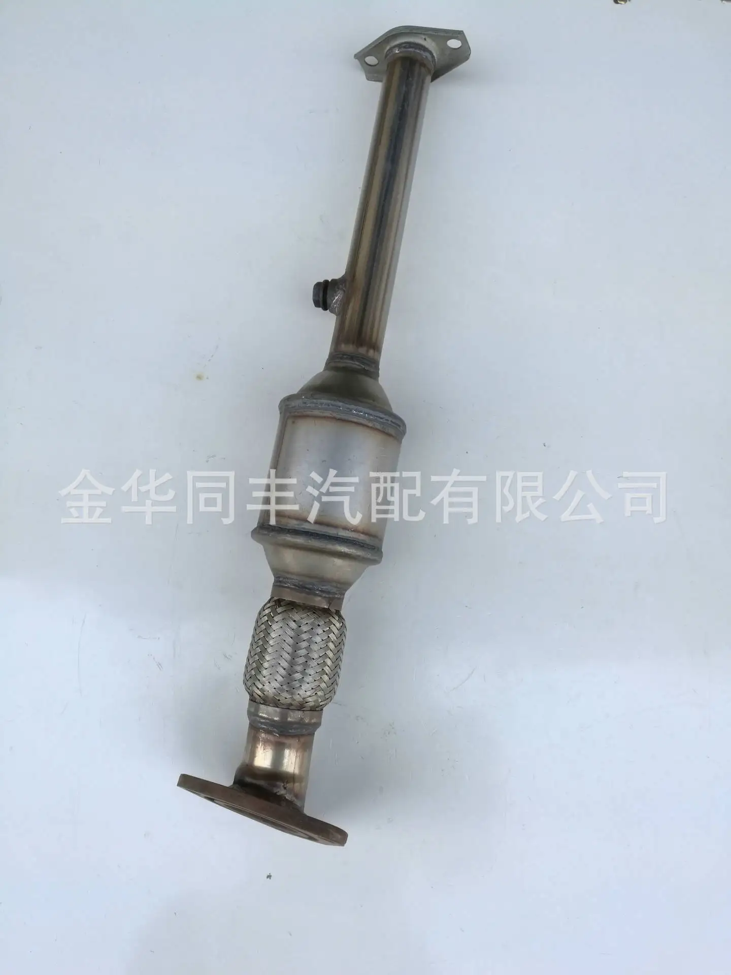 SAIC-GM-Wuling Rongguang lengthened three-way catalytic converter