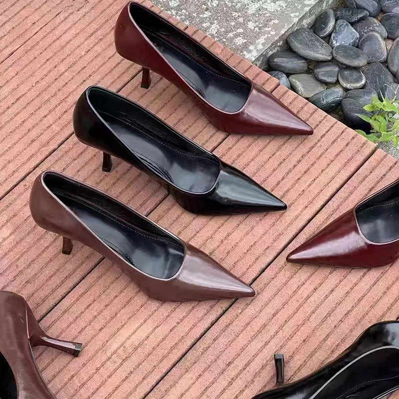 

Нишевые туфли на высоком каблуке с острым носком, женские ножки не уставшие, новинка 2025, одинарные туфли с неглубоким горлышком